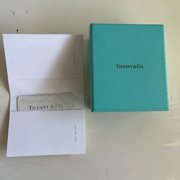 Tiffany and Co. Diamond heart pendant - Picture 7 of 10